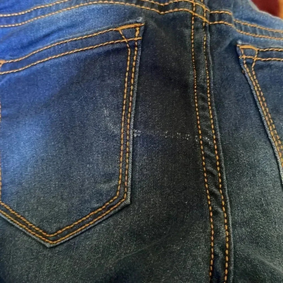 VIGOSS 2 pk Youth Girl's Bermuda Short with Knit Waistband - Picture 14 of 14